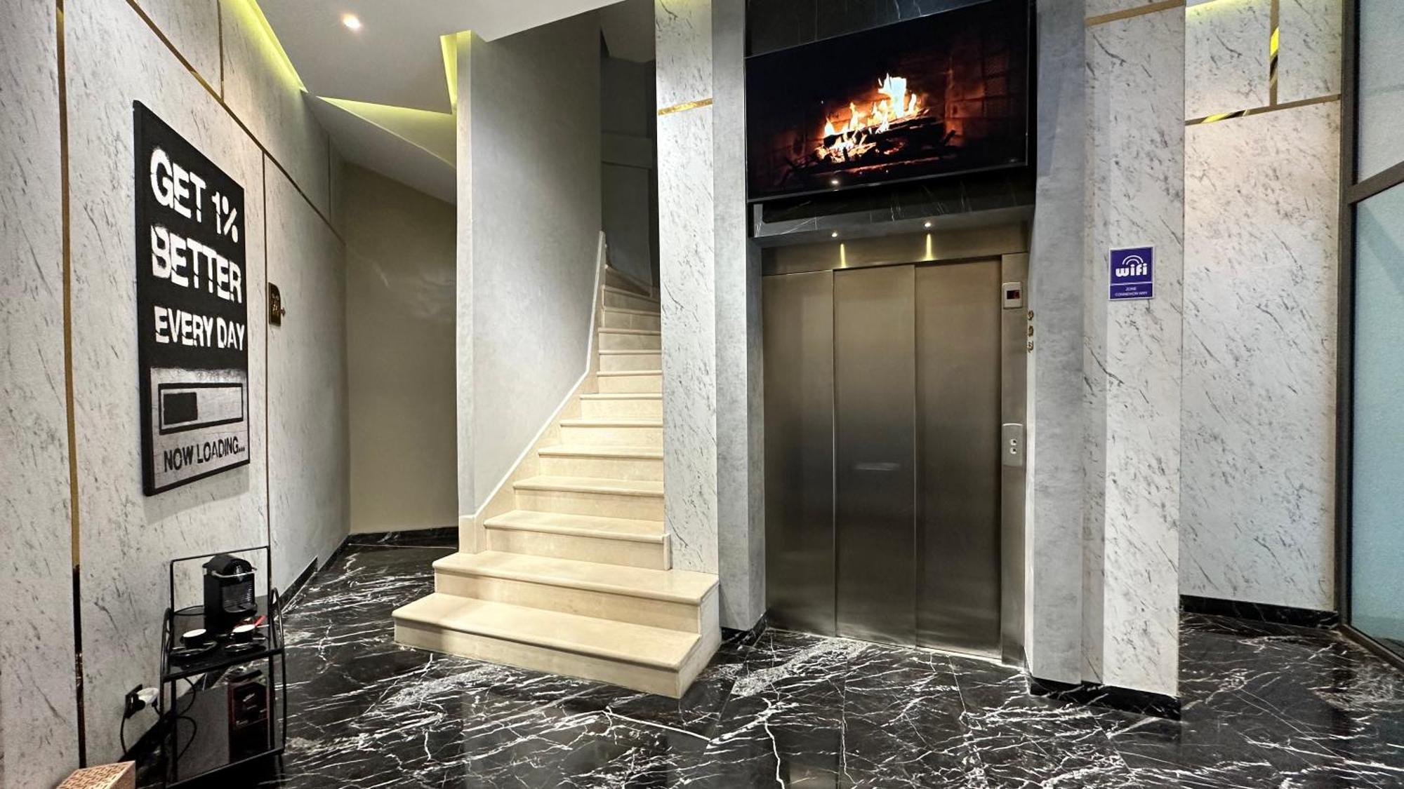 Zen Suites Hotel Massira Casablanca Esterno foto